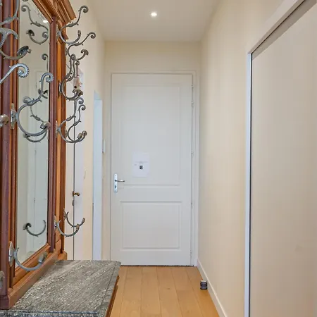 Somptueuse Demeure Arcachonnaise De Caractere Avec Acces Direct A La Villa *