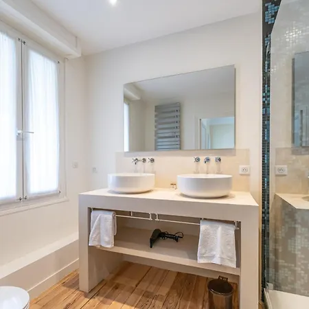 Somptueuse Demeure Arcachonnaise De Caractere Avec Acces Direct A La Arcachon