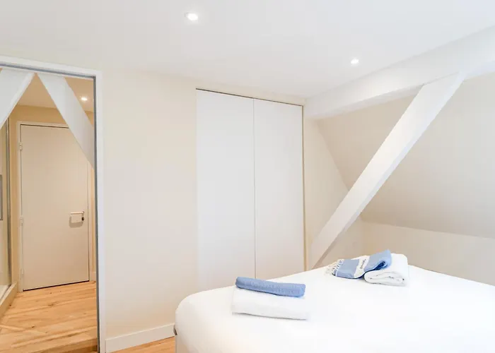 Somptueuse Demeure Arcachonnaise De Caractere Avec Acces Direct A La Аркашон