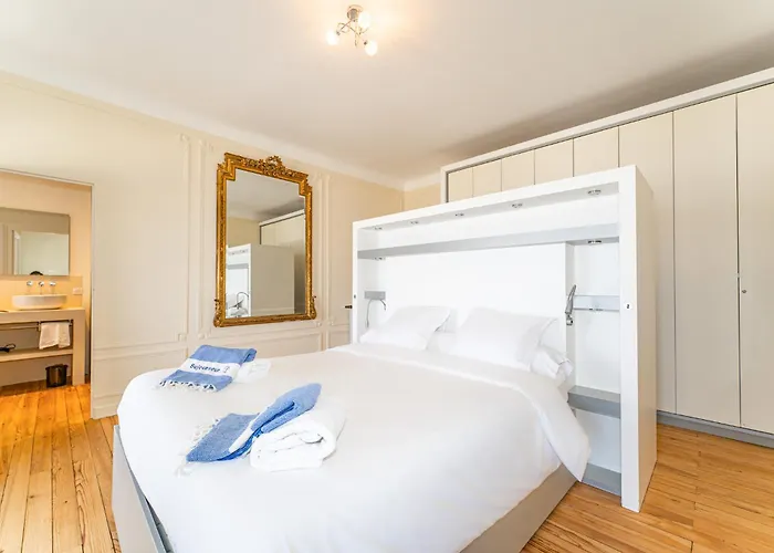 Somptueuse Demeure Arcachonnaise De Caractere Avec Acces Direct A La Вилла Аркашон