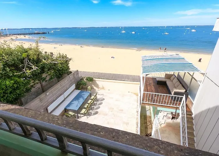 Somptueuse Demeure Arcachonnaise De Caractere Avec Acces Direct A La Вилла Аркашон