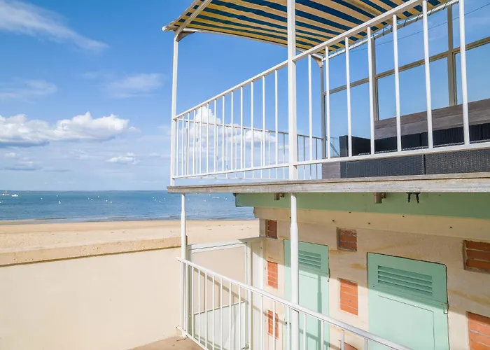 Somptueuse Demeure Arcachonnaise De Caractere Avec Acces Direct A La