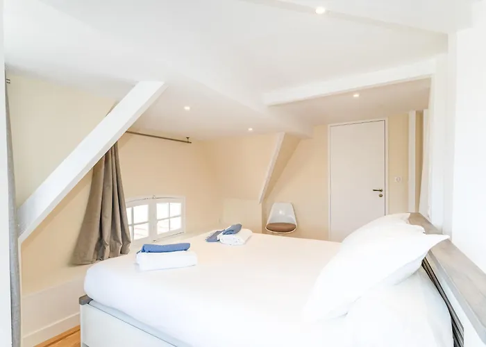 Вилла Somptueuse Demeure Arcachonnaise De Caractere Avec Acces Direct A La *